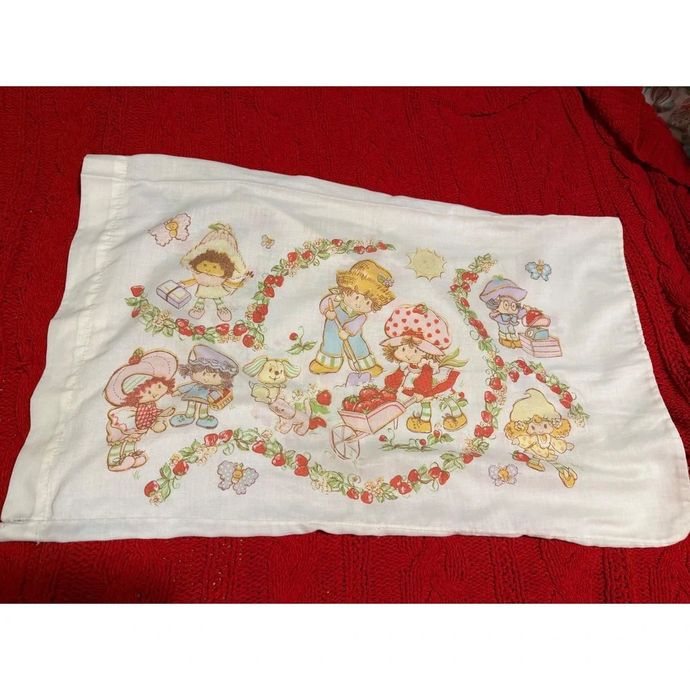 Vintage Strawberry Shortcake Pillowcase 1980s Characters Bedding White Cotton
